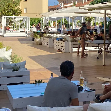 Nereida Hotel 3*